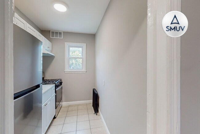 Foto del edificio - 1607 Homestead St