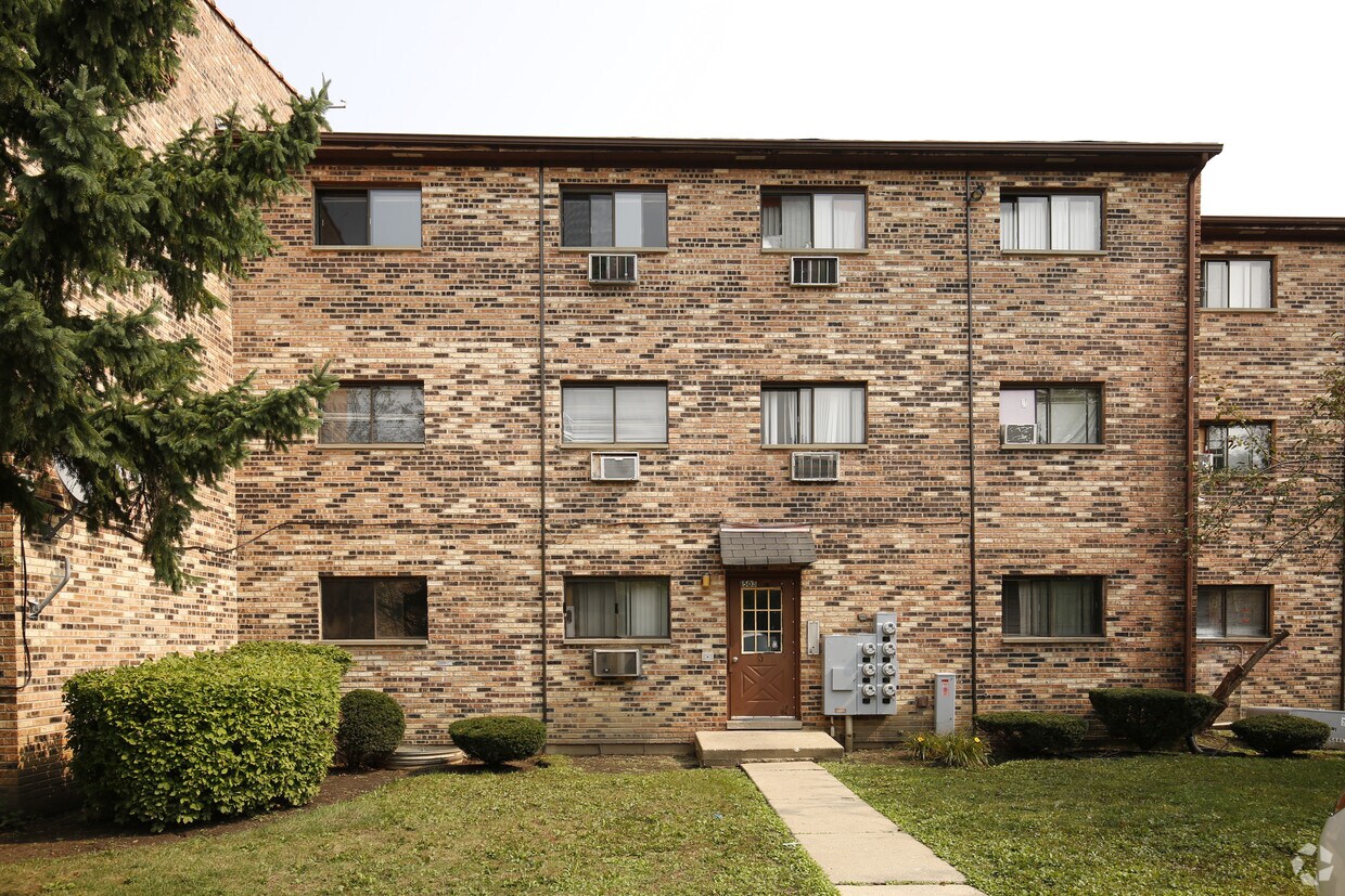 Building Photo - 1503 Crimson Ln