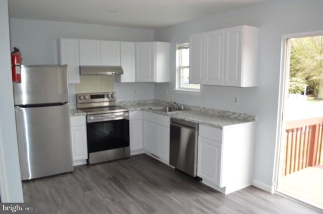Building Photo - 274 Vincent Cir