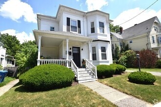 Building Photo - 74 Cherry St