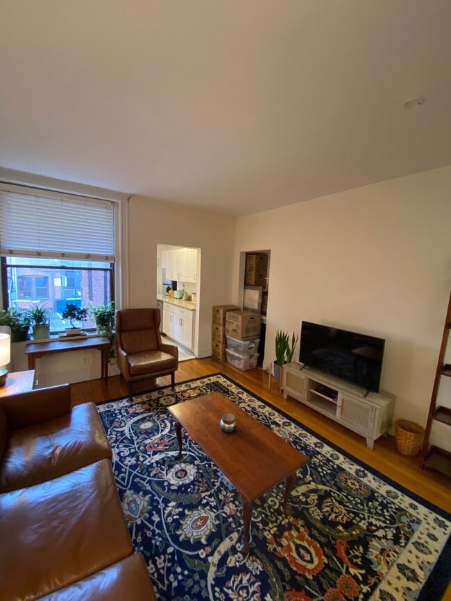 Photo - 46 Orkney Rd Townhome