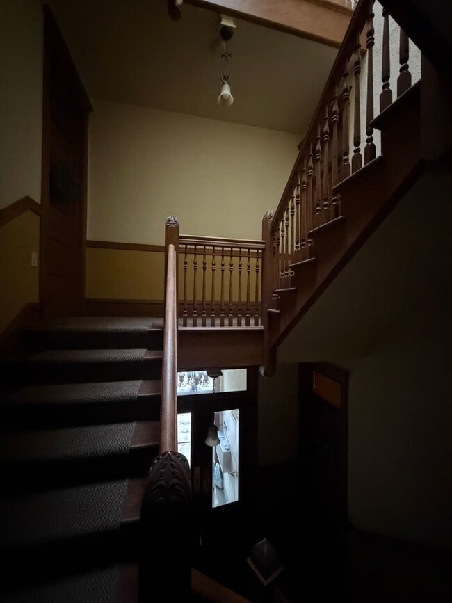 Building Photo - 4108 N Southport Ave