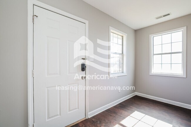 Foto del edificio - 802 Abington Dr