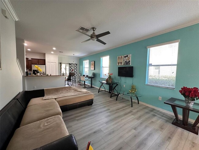 Foto del edificio - 2825 Lantern Hill Ave