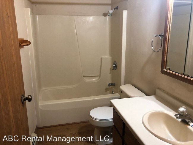 Building Photo - 1160 Dodds Dr