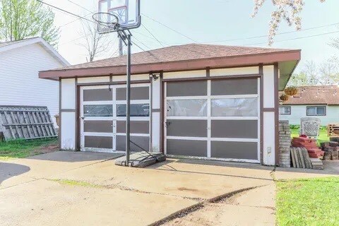 Building Photo - 803 Wadleigh St