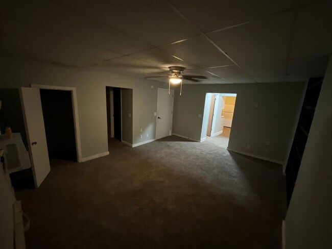 Building Photo - 101 E High St