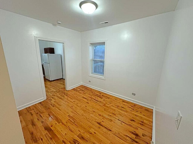 Foto del edificio - 5145 W Ferdinand St