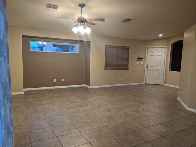 Building Photo - 9936 Willowbrook Pond Rd
