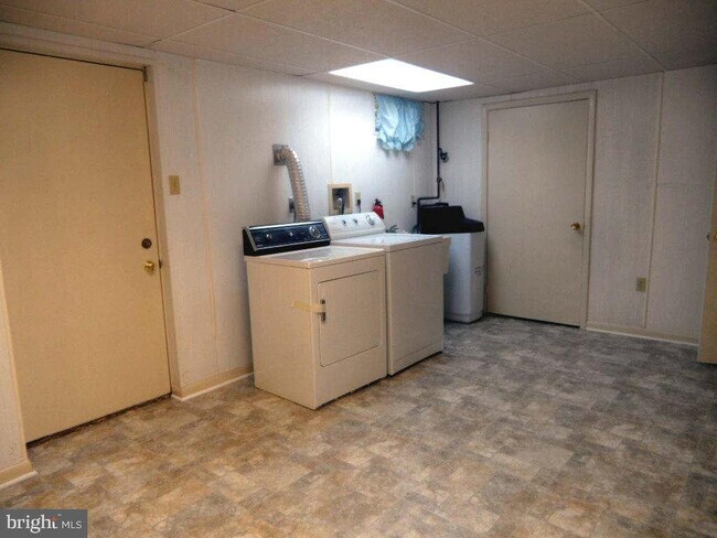 Building Photo - 7216 Indian Summer Ln