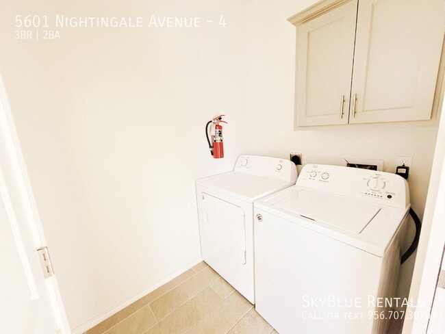 Building Photo - 5601 Nightingale Ave
