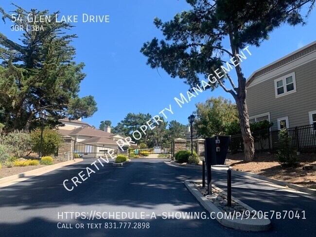 Building Photo - 3 Bedroom Townhouse in Pacific Grove, CA