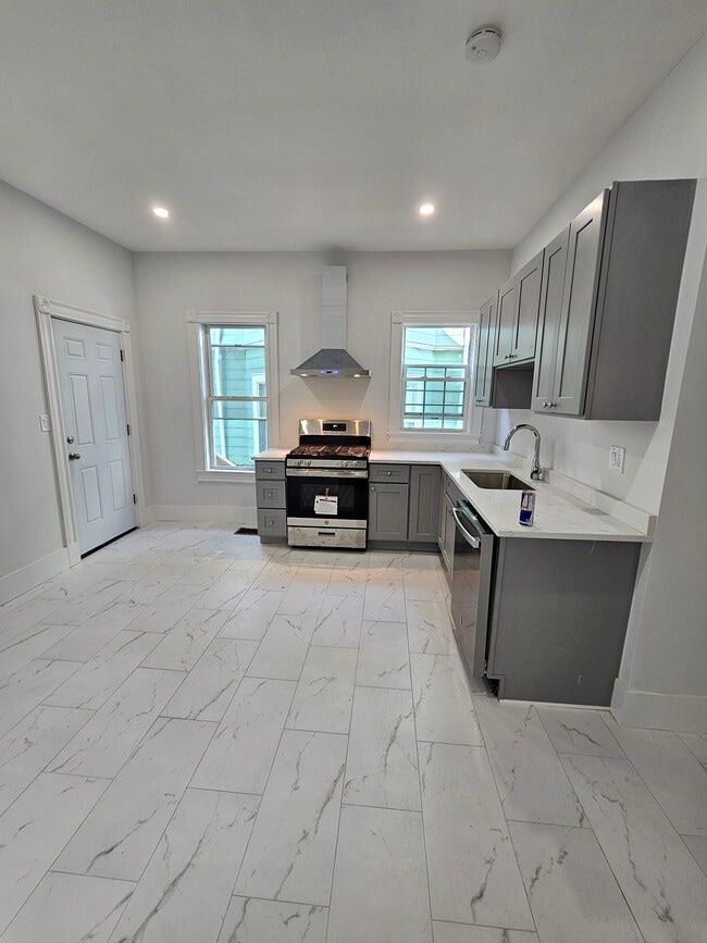 Nueva renovación de cocina - 30 Msgr Patrick J Lydon Way