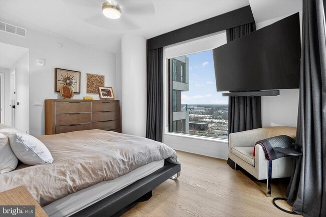 Foto del edificio - 1650 Silver Hill Dr