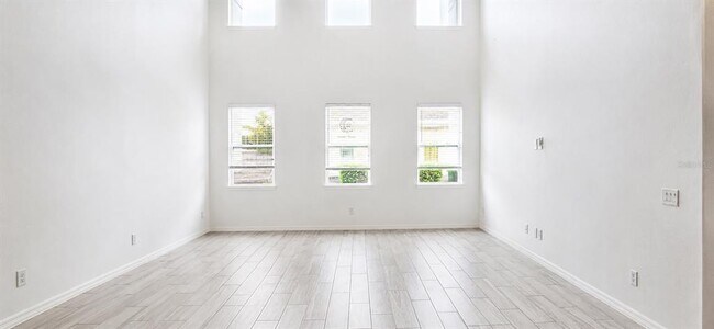 Building Photo - 9049 Bradleigh Dr