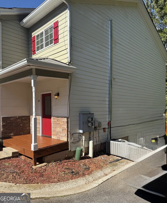 Foto del edificio - 235 Tower Commons Rd