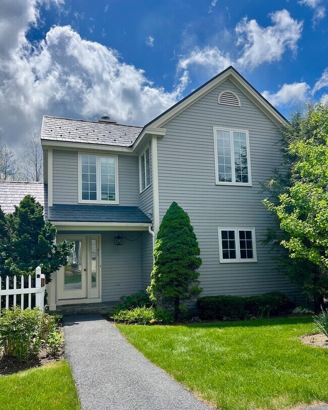 Building Photo - 524 Equinox on The Battenkill