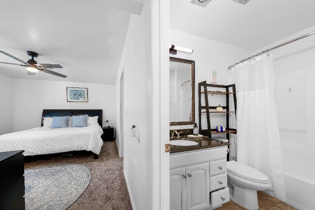 Foto del edificio - 4843 Collwood Blvd