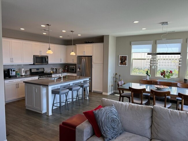 Building Photo - 16093 Veridian Cir