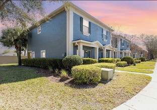 Building Photo - 3553 Wilshire Way Rd