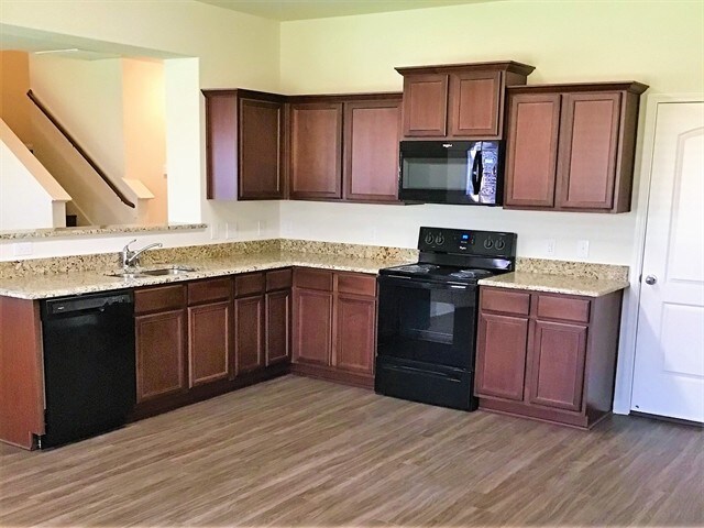 Foto del edificio - 6012 Ruby Falls Ln