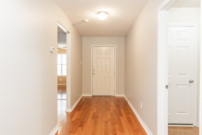 Foto del edificio - 3910 Enclave Mist Ln