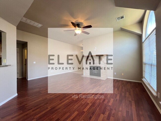 Building Photo - 1709 Del Simmons Dr