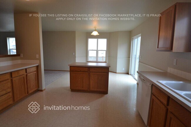 Building Photo - 19516 105th Ave Ct E