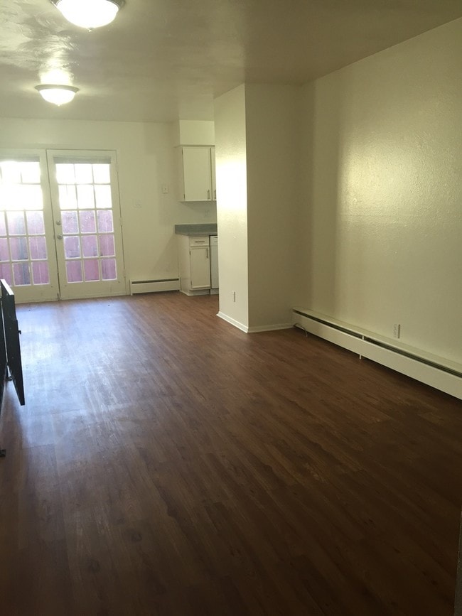 Photo - 4465 Comanche Dr Apartment