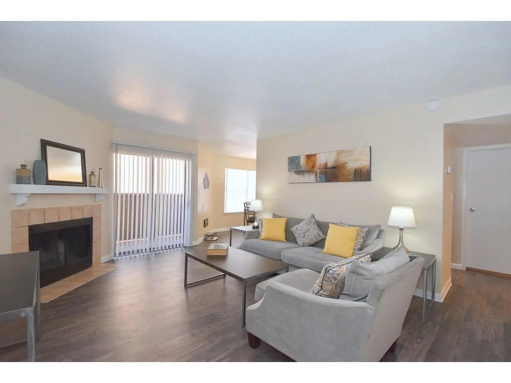 Foto principal - 17310 Kieth Harrow Blvd