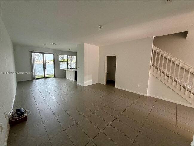 Building Photo - 1075 NW 33rd Manor