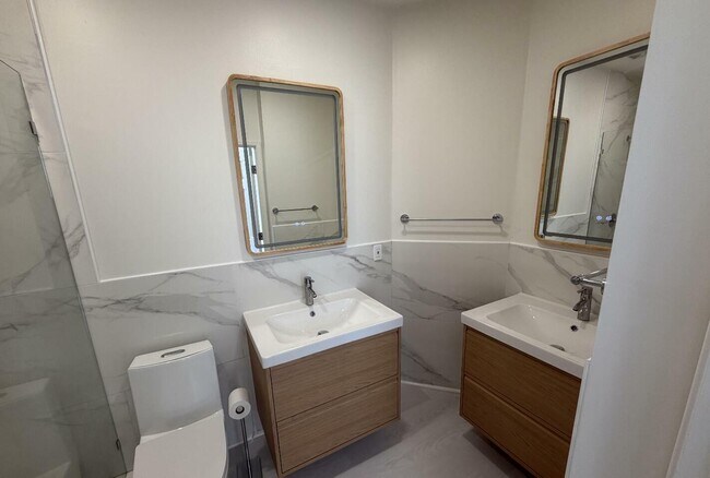 Photo - 695 Hibiscus St Townhome