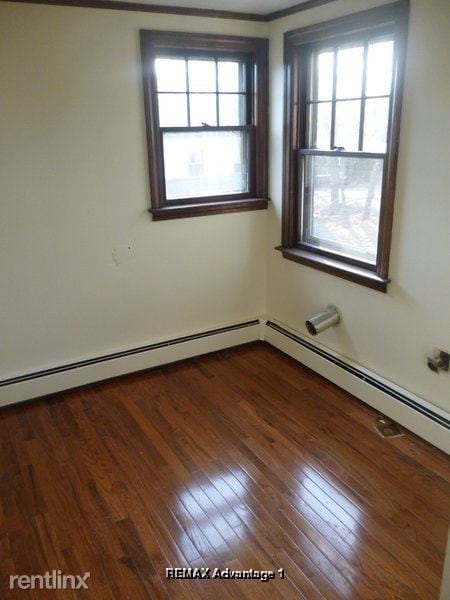 Building Photo - 2 br, 1 bath Apartment - 6 Flagg St