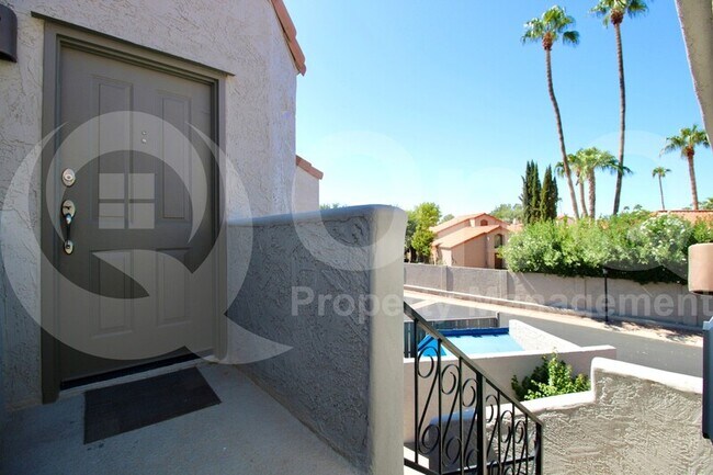 Foto del edificio - 10115 E Mountain View Rd