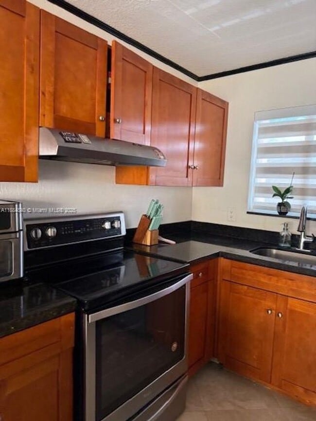 Photo - 6245 SW Kendale Lakes Cir House