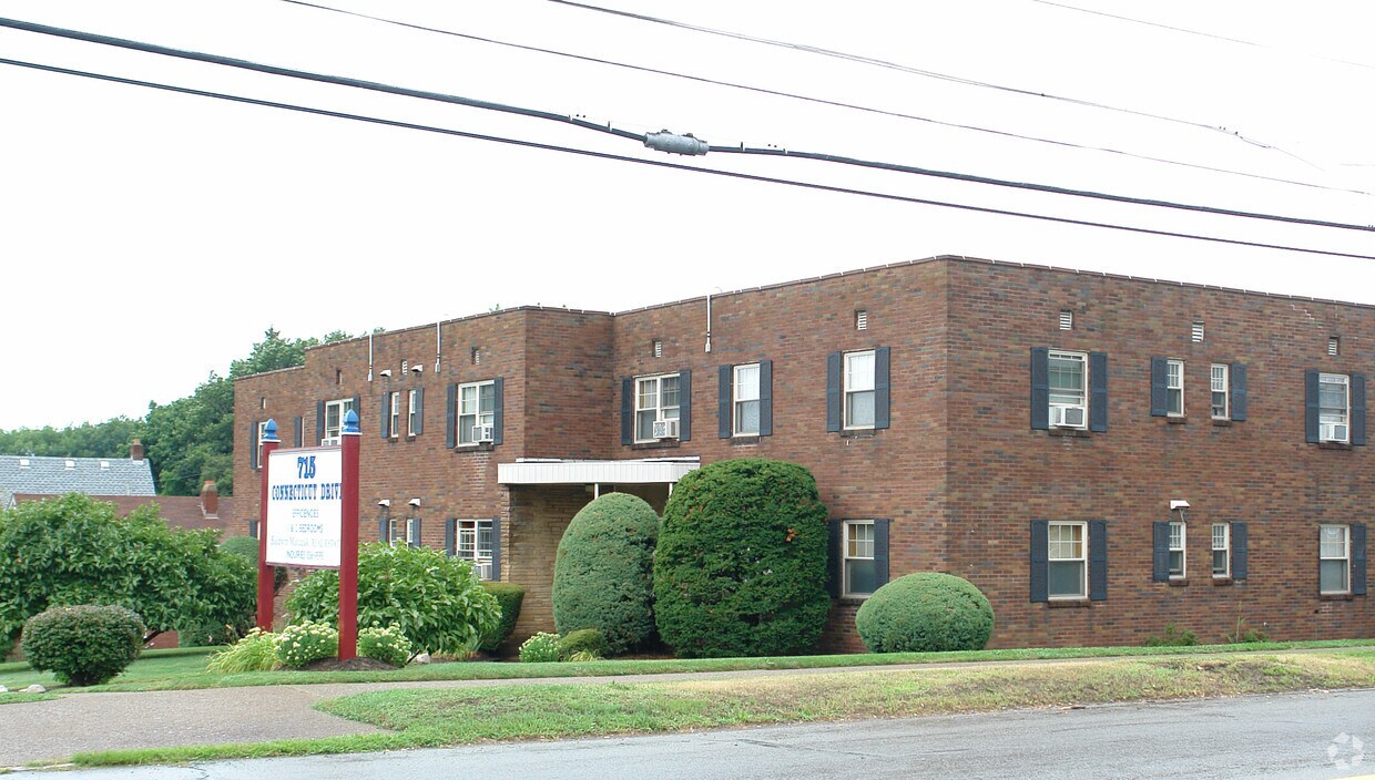 Building Photo - Connecticut Apartments