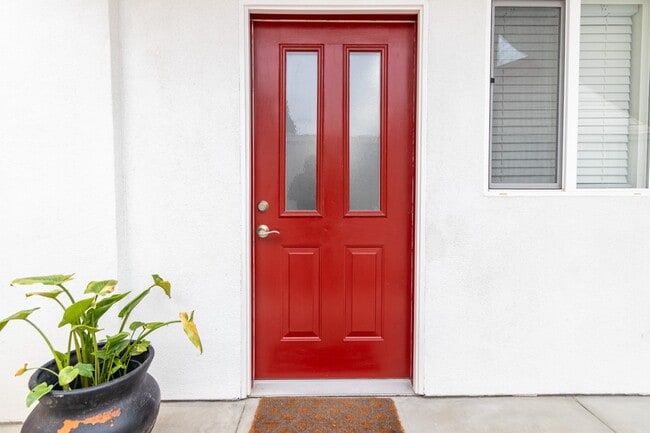 Foto del edificio - 582 Douglas St