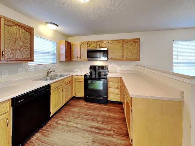 Foto del edificio - 4708 Whitview Ln