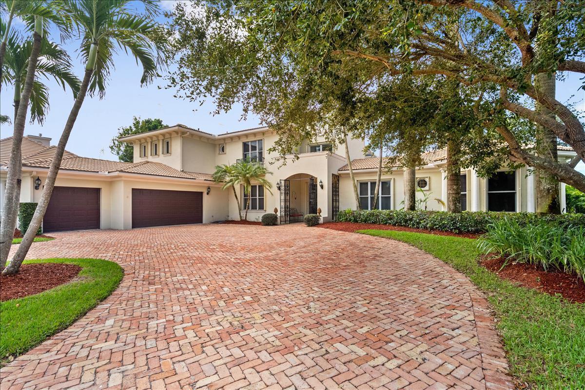 Foto principal - 2351 Newbury Dr