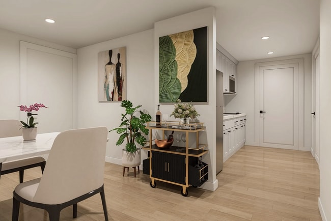 B2 Dining/Kitchen - The Ivy