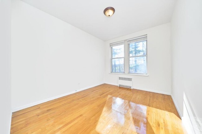 Building Photo - 2 bedroom in BROOKLYN NY 11219