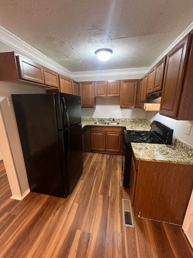 Foto del edificio - READY NOW!! 3 bedroom 2.5 bath in Snellville!