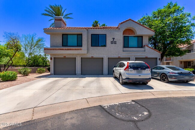 Foto del edificio - 10055 E Mountainview Lake Dr