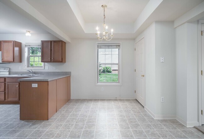 Foto del edificio - 218 Daltrey Ct