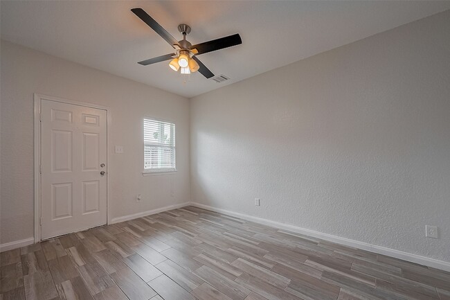 Building Photo - 6623 Arabella St