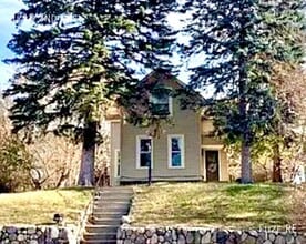 Building Photo - 1718 2nd Ave