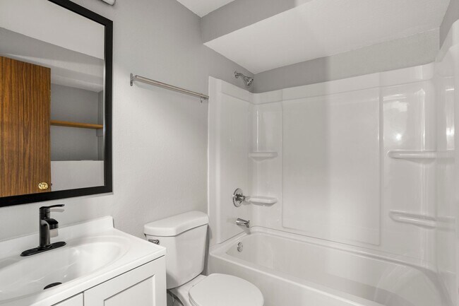 Foto del edificio - 626/628 Ninth Street