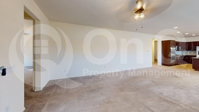 Building Photo - 16038 S Camino Casal
