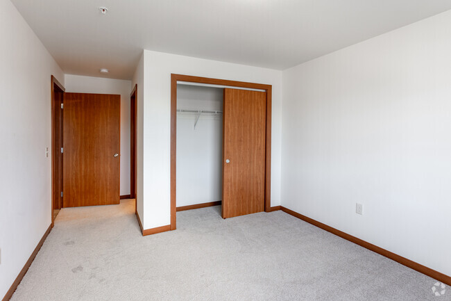 2BR, 2BA - 970SF - Primary Bedroom - Station Street Apartments