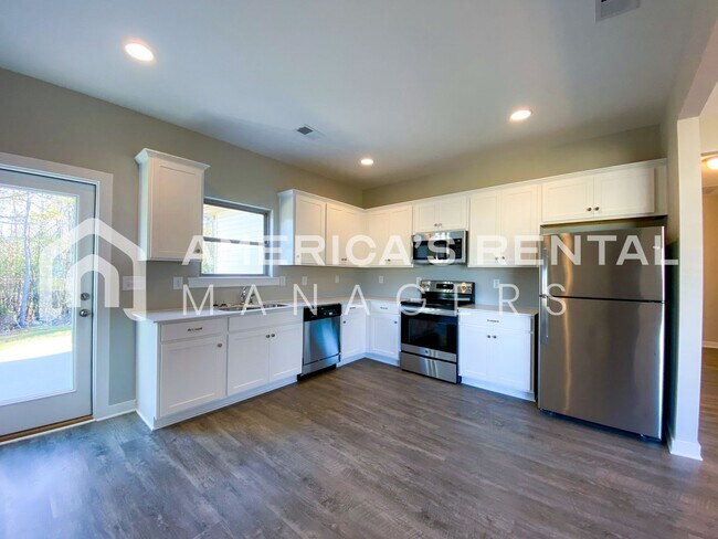 Building Photo - MOVE IN SPECIAL!!! - Home for Rent in Lincoln, AL... Available to View Now!!! - Sign a lease by 3...